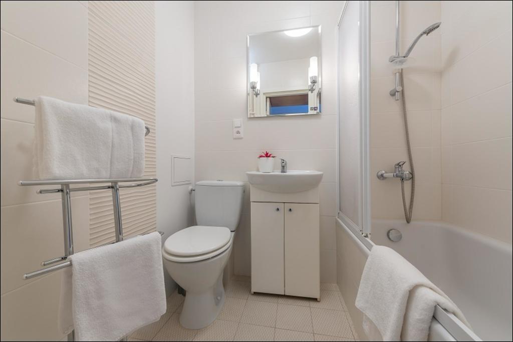 P&O Apartments Plac Trzech Krzyzy Butas Warsaw