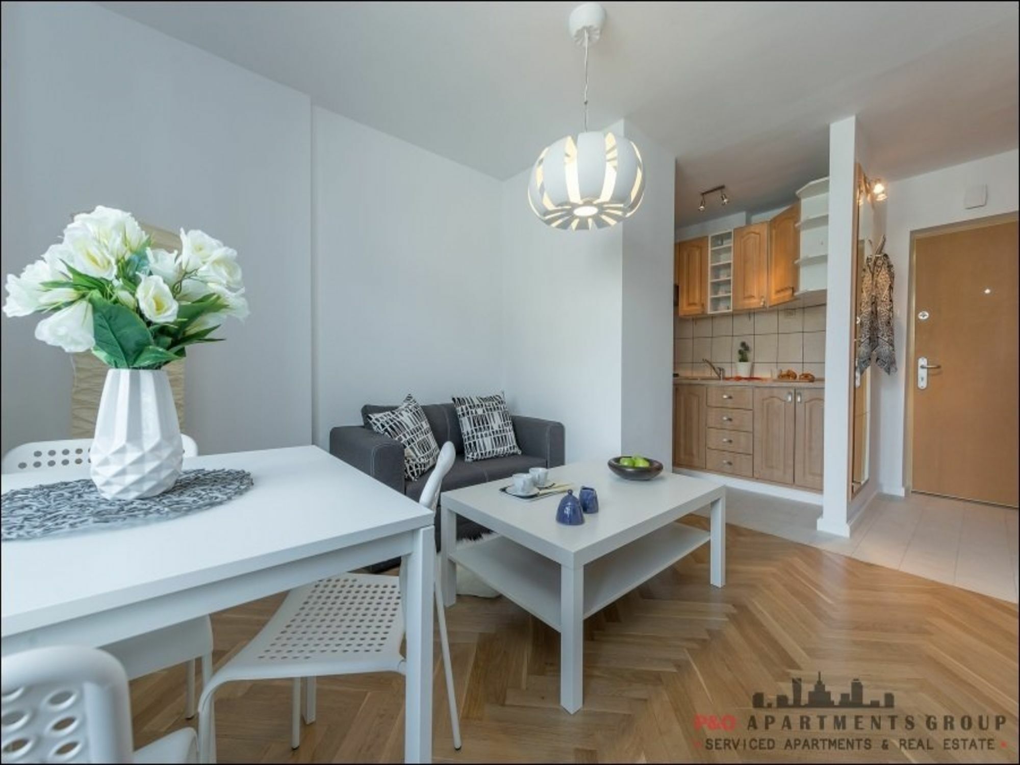 P&O Apartments Plac Trzech Krzyzy Butas Warsaw